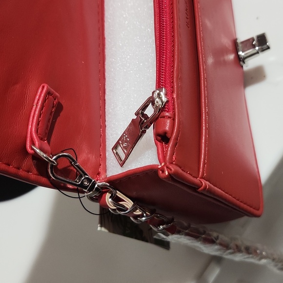 Badgley Mischka crossbody NWT - Picture 10 of 10